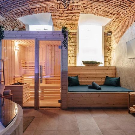 Sauna Central Prag Exteriör bild